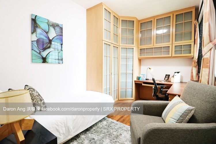 Simei Green Condominium (D18), Condominium #208565921